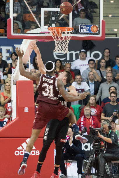 吸引了来自 吸引了来自