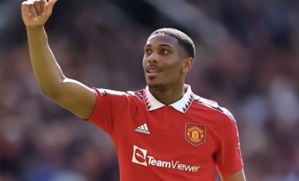 他是西班牙 他是西班牙