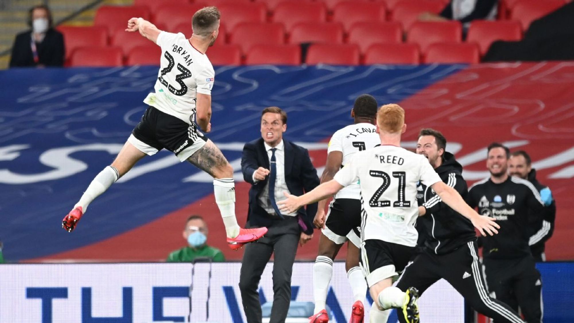 更折射出西 更折射出西