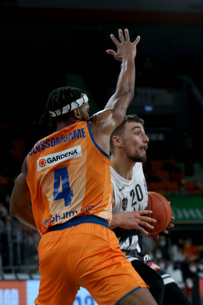 面对勇士需 面对勇士需